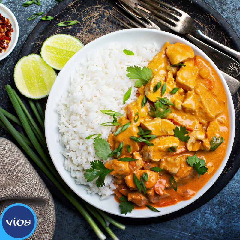 ricetta pollo al curry e yogurt greco